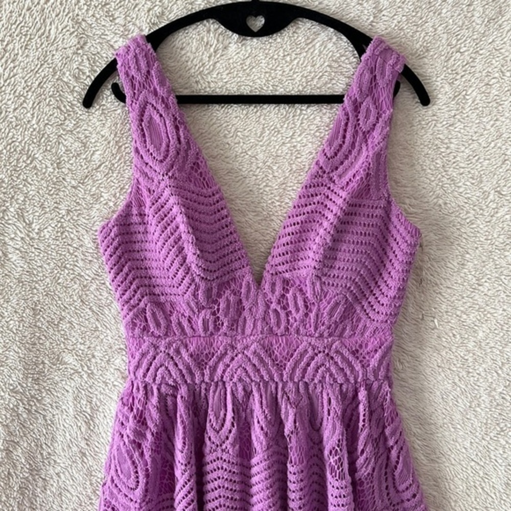 𝅺nwt Purple lace Dress